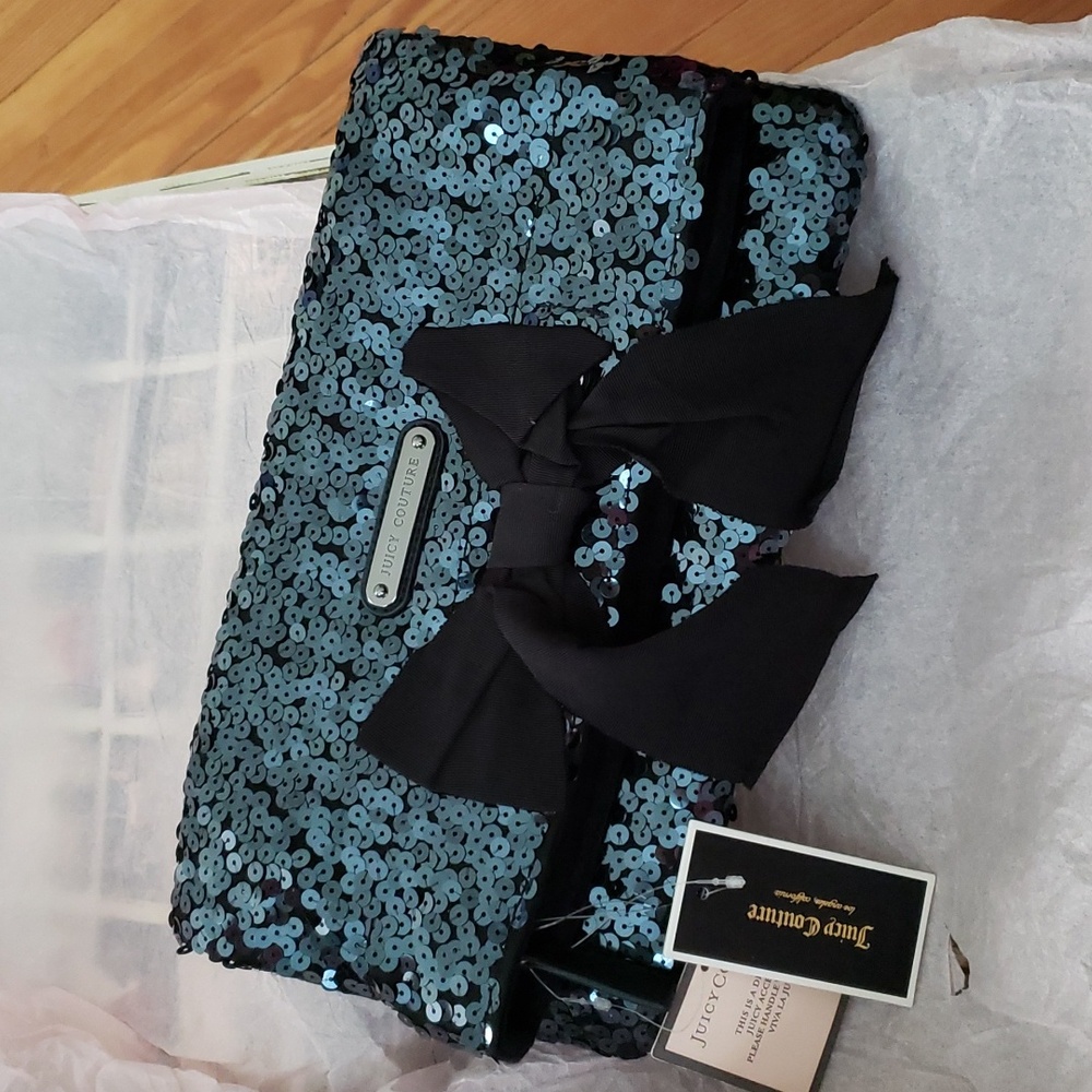 Clutch Juicy Couture